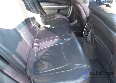 2013 Chrysler 300C из США, поврежденный, VIN 2C3CCAET6DH544683